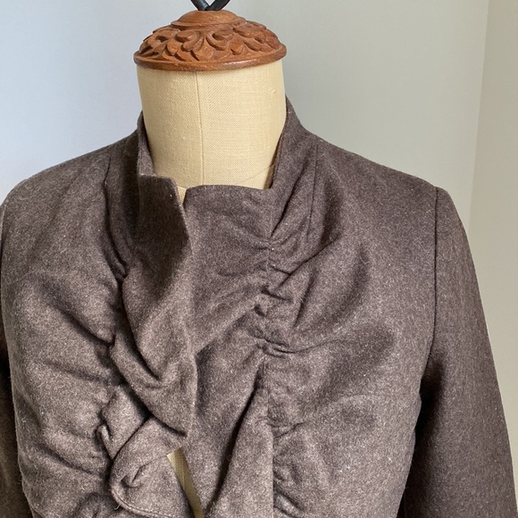 Vintage Tabitha by Anthropologie Shrunken Wool Blend Brown Ruffle Jacket NWT 2 - Picture 2 of 5